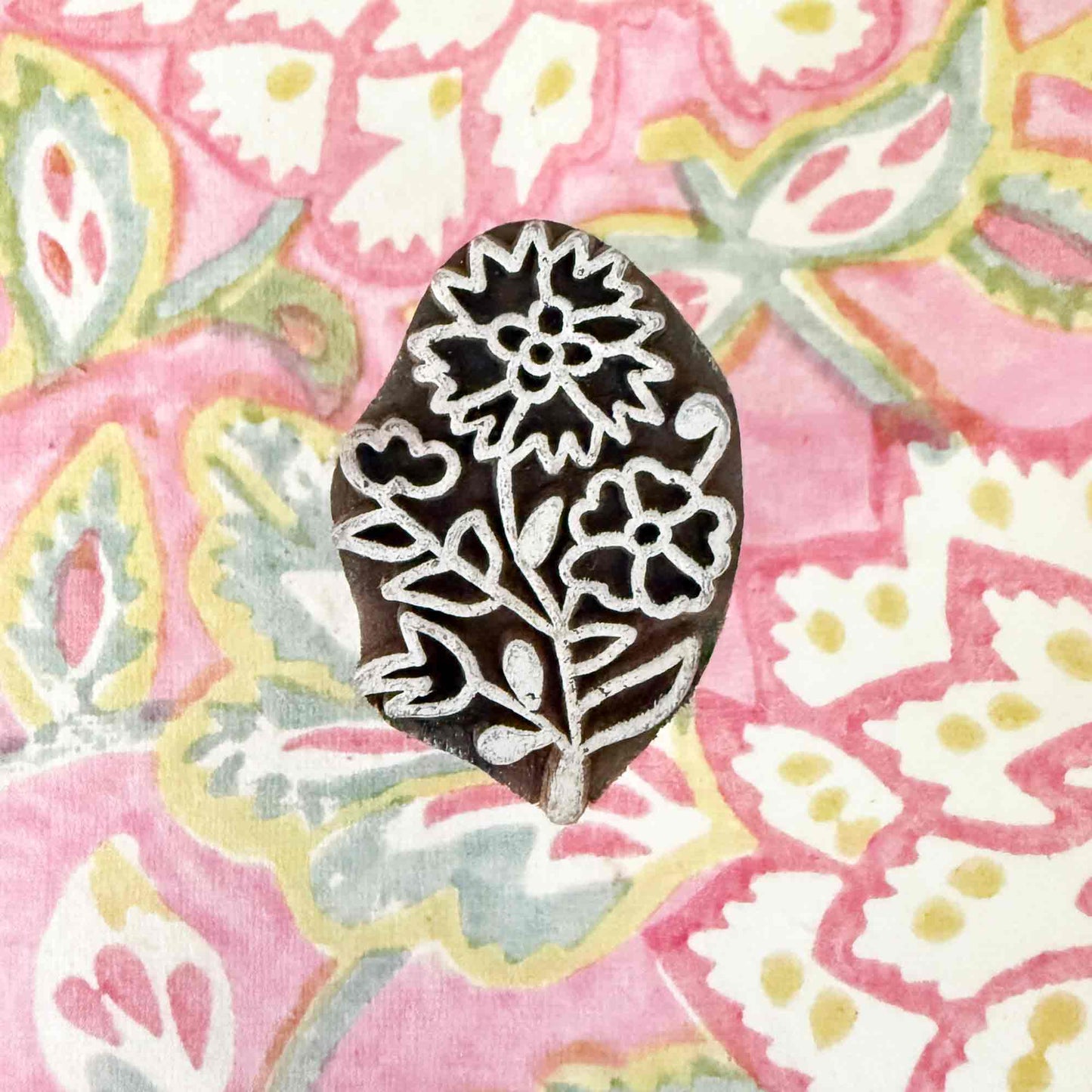 Small flower design wooden stamp