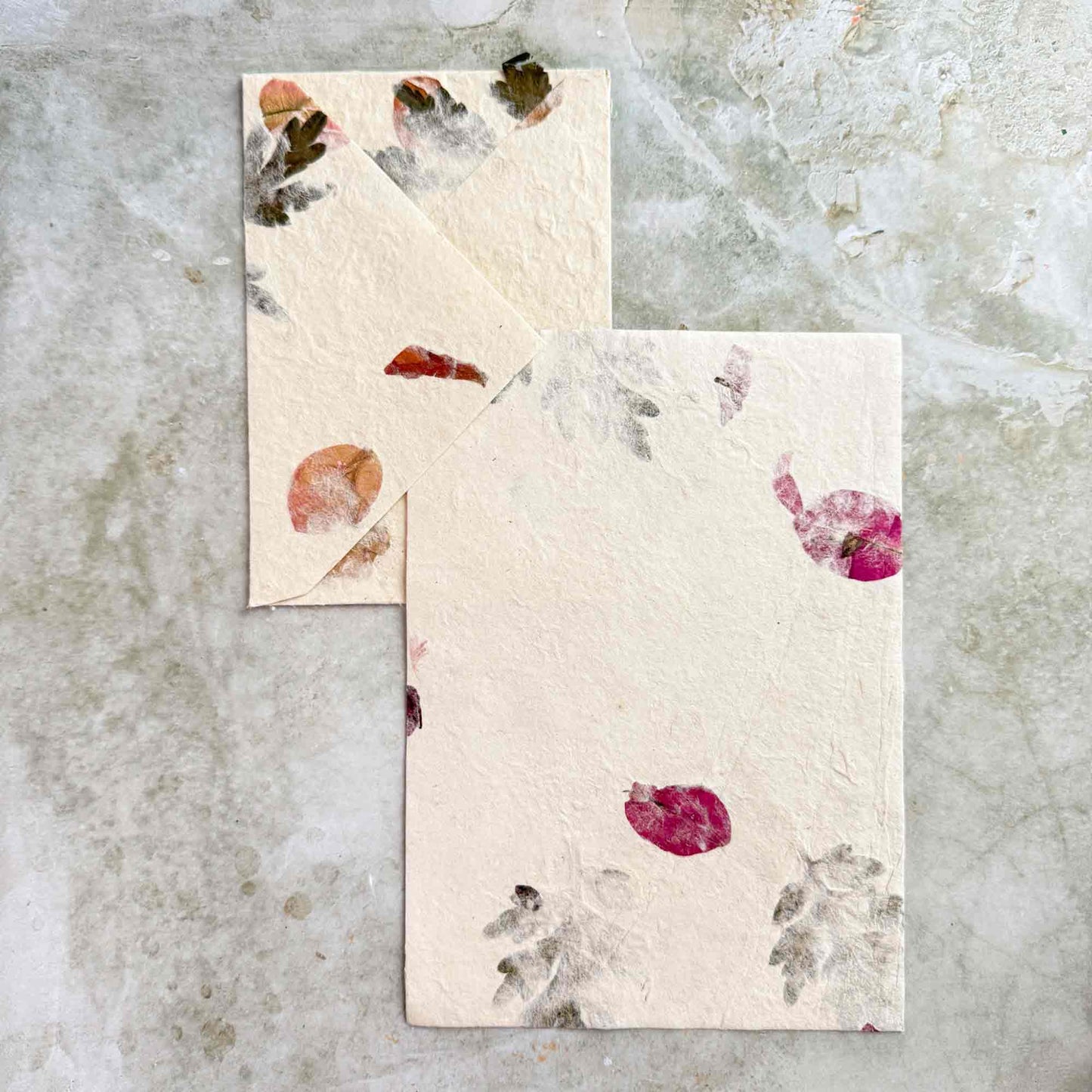Handmade paper and envelope set with flowers