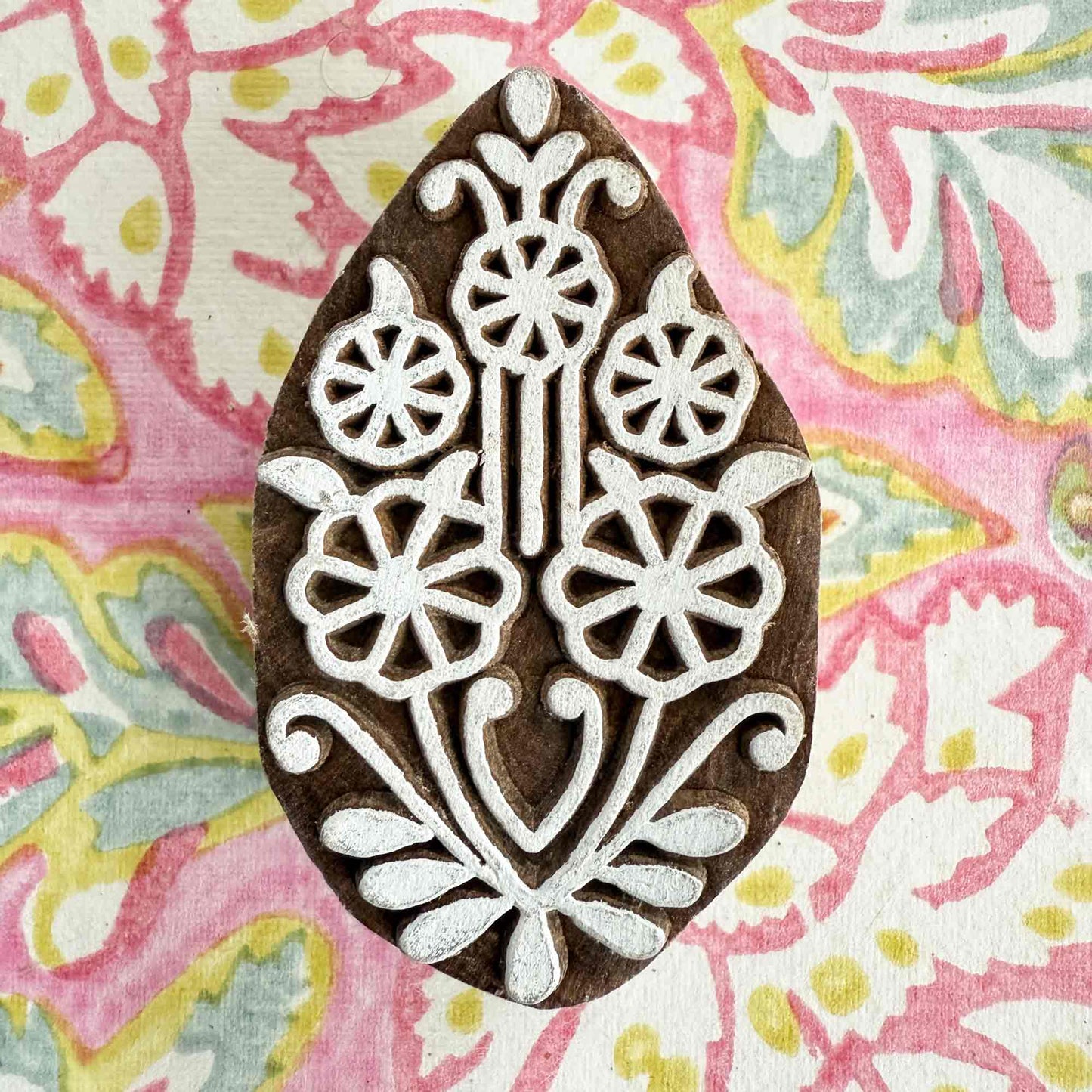 Priya Indian wood block stamp with contemporary flower pattern