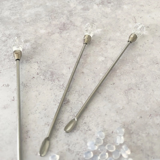 Sealing wax stirrer