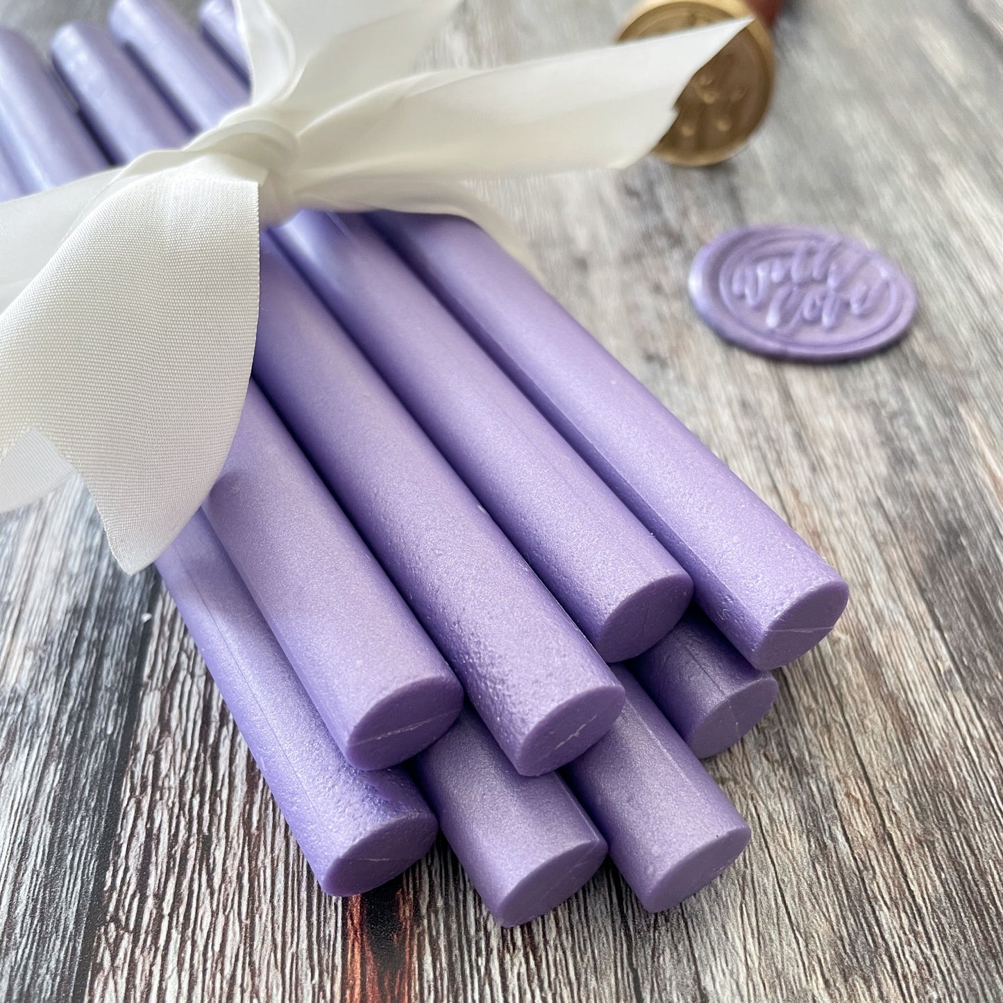 Sealing Wax Stick in Lilac wax seals thenaturalpapercompany