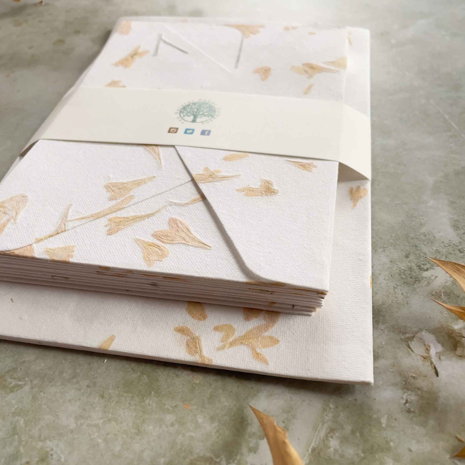 Gaillardia handmade paper and envelope set with flowers by The Natural Paper Company