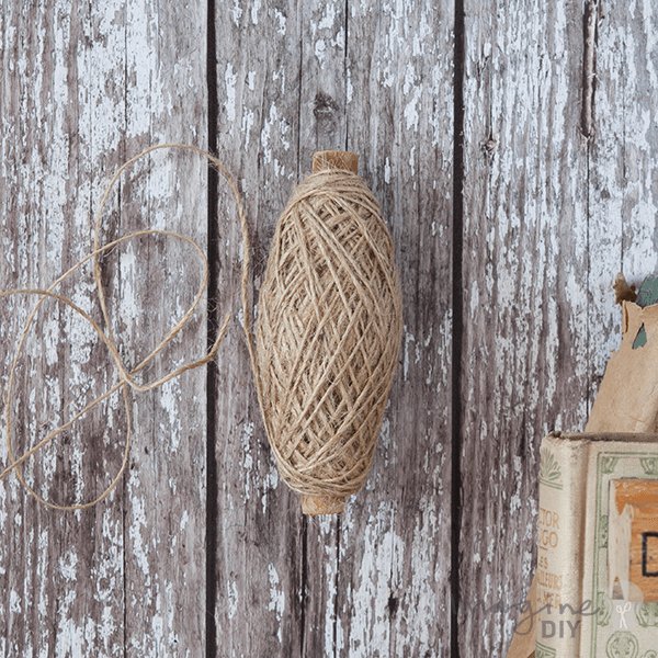 Natural flax cord string for gardening, floristry ad gift wrapping.  A versatile eco friendly string made from biodegradable linen fibres.