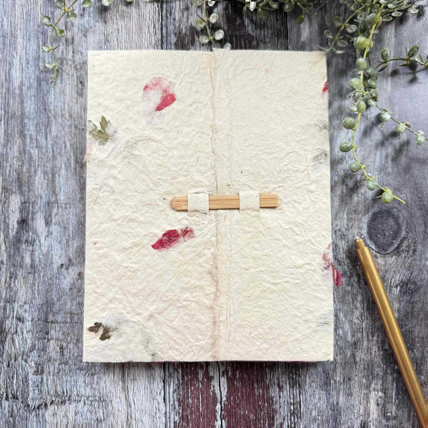 The Natural Paper Company Lokta paper letter writing set, 20 sheets 10 envelopes, mugwort and bougainvillea, sustainable eco stationery