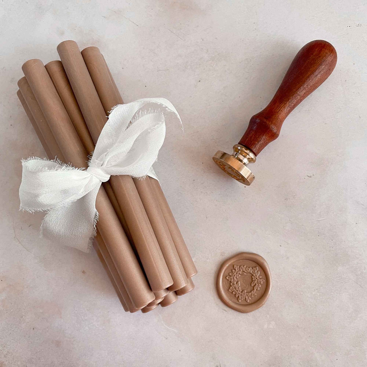 Mocha Mousse Colour Wax Seal Sticks.  Minky Brown colour sealing wax.  Plastic Free, Paraffin Free and Biodegradable.