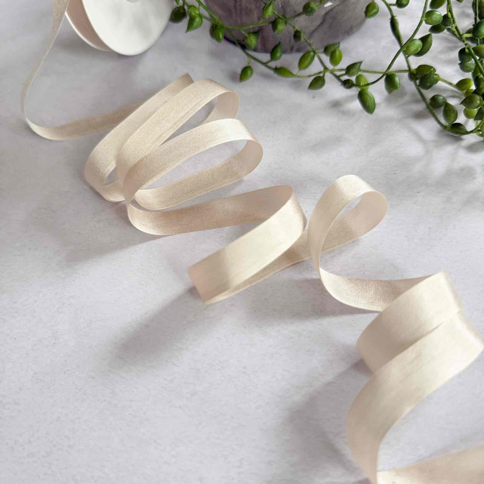 Fine silk ribbon in a light beige colour